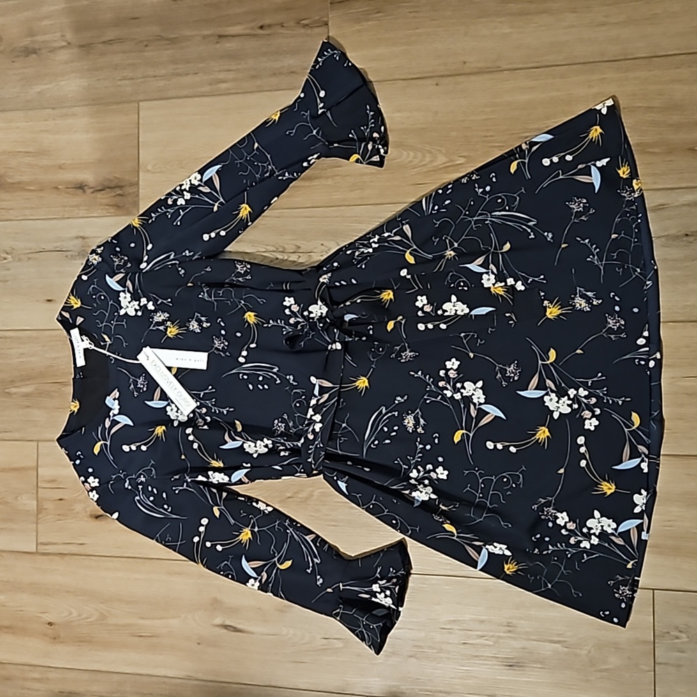 Floral navy blue floral dress size extra small